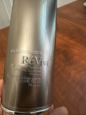 RÉVIVE ReVive Soleil Superiéur Broad Spectrum SPF 50 Sunscreen 1.7 oz NWOB Lightweight