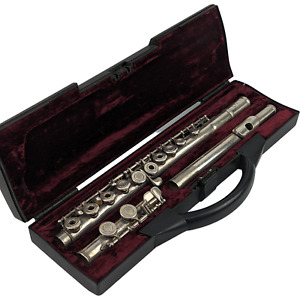 Yamaha YFL-26S Silver Plated Open Hole Flute READ DESCRIPTION