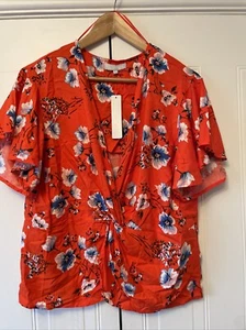Gorgeous Red Herring Red Floral Flute Sleeve Top Size 14 Wrap Front Detail New - Picture 1 of 5