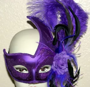 VENEZIANO Mardi Gras Masquerade Ball Donna MASCHERA CIGNO VIOLA con PIUME Nuova - Foto 1 di 1