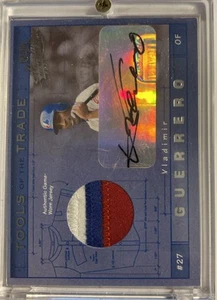 2001 Playoff Absolute AUTO Vlad Guerrero Tools Of Trade #1 /300 Patch First 25au - Picture 1 of 2