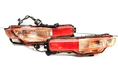 Luces de marcha atrás de giro trasero Infiniti QX50 2016-2017 Foto 1 de 4