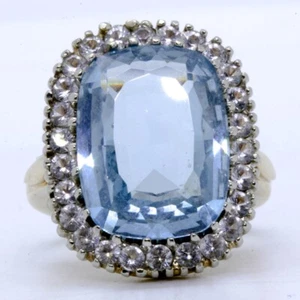 10K 8g Solid Yellow Rectangular Cushion Blue White Topaz Halo Cocktail Ring Sz-6 - Picture 1 of 11