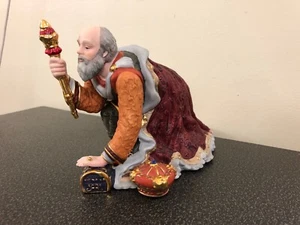 WISEMAN IN GINOCCHIO CON PERSONALE Kirkland firma presepe 75177 pezzo di ricambio ottime condizioni - Foto 1 di 7