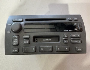 CADILLAC DEVILLE UNIDAD PRINCIPAL DE RADIO/CASSETTE/CD OEM DELCO P/N 25739872 OEM USADO - Imagen 1 de 7