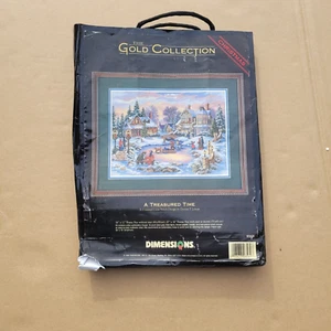 235 Dimensions Gold Collection Christmas 8569 Kreuzstich-Set "A treasured time" - Bild 1 von 4