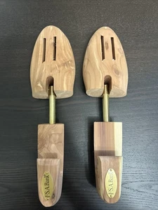 JOS A BANK Ceder Wood Shoe Trees Medium USA Made - Picture 1 of 7