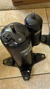 Compressore aria condizionata Rechi Precision Amana Goodman 50N3829 - Foto 1 di 3