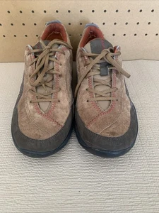 Sneakers Clarks Privo in pelle da donna taglia 9,5 marroni scarpe da passeggio stringate #75893 - Foto 1 di 22