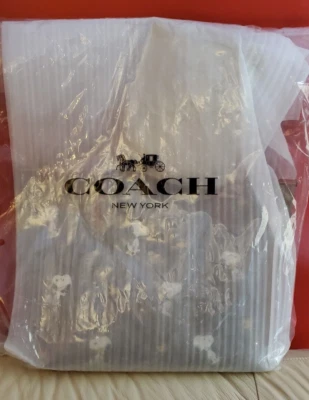 Coach Peanuts City Tote Signature Bag in Snoopy Woodstock Print NWT AUTHENTIC - Image 1 of 4