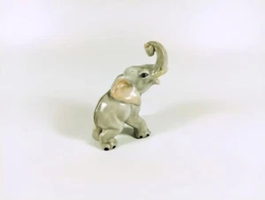 HEREND, AFRICAN ELEPHANT, HANDPAINTED PORCELAIN FIGURINE (H124) - Picture 1 of 12
