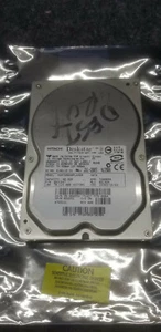 "Hitachi GST HDS728040PLA320 40GB 7200 1/MIN 2 MB SATA-Cache 3,0 Gb/s 3,5" - Bild 1 von 3