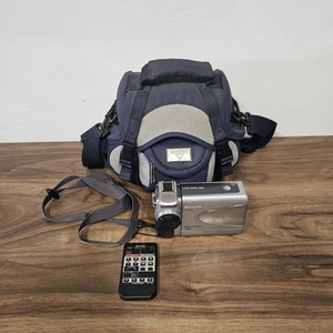Sharp VL-NZ10H Mini-DV & SD Digital Viewcam Camera Camcorder & Bag Case - Picture 1 of 18