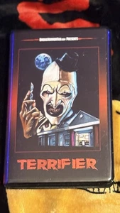 TERRIFIER VHS OFFICIAL 2019 LIMITED Variant Edition RELEASE CLAMSHELL CASE - Picture 1 of 2