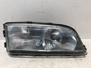 1998 1999 2000 Volvo S70 Right Passenger Side Headlight Assembly OEM - Picture 1 of 5