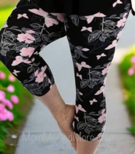NEW OS Womens Pink Butterfly Capri Leggings Buttery Soft Yoga Pants Black/Pink - Picture 1 of 10