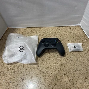Microsoft Controller Wireless per Xbox Series X/S - Carbon Black (quasi nuovo) - Foto 1 di 6