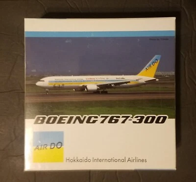 Air Do Hokkaido International Airlines Boeing 767-300 1:400 JA98AD SIN USAR, EN CAJA Japón Foto 1 de 4