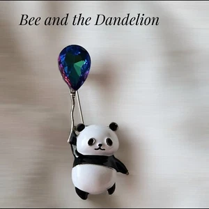 Panda Holdin A Balloon Enamel and Crystal Brooch - Picture 1 of 4