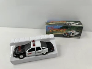 Vintage Welly D.A.R.E. Cruiser Chevrolet Caprice Police Car 9052 Black White HTF - Picture 1 of 12