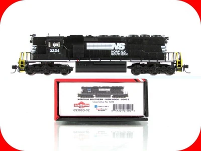 N Scale ***NORFOLK SOUTHERN*** SD40-2 #3224 - Intermountain 69388S, DCC LokSound - Image 1 of 4