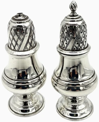 Sterling Silver Pepperette & Salt Seller by Chatterley & Sons Ltd – 1965 - Image 1 of 4