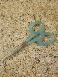 Cutco #7IJI Blue Handle Embroidery Scissors 71 JI - Picture 1 of 11