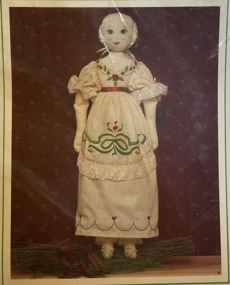 1985 Sunset Stitchery Kit Holly Noel Doll #2192 in Bag R10552
