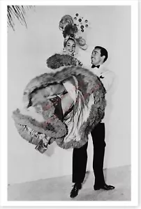 Actress Carmen Miranda And Cesar Romero Risque Upskirt 1941 Silver Halide Photo - Picture 1 of 1