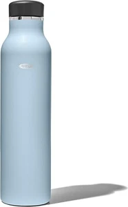 Botella de agua aislada OXO Strive 20 oz con tapa estándar - azul topacio - Imagen 1 de 4