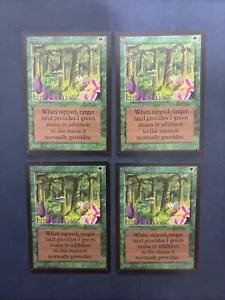 MTG 4X INTERNATIONAL / COLLECTOR'S EDITION WILD GROWTH (IE / CE) CLIPPED CORNERS - Picture 1 of 6