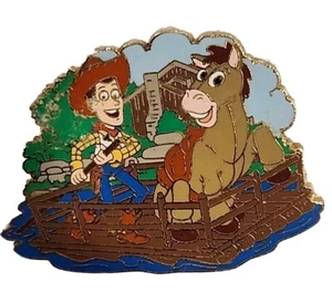 Disney Pin 54631 Toy Story Sheriff Woody Bullseye Tom Sawyer Island Floß MPFOD - Bild 1 von 3