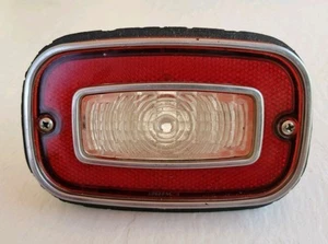 Chevrolet Vega 1971 1972 1973 luz trasera reversa OEM A - Imagen 1 de 5