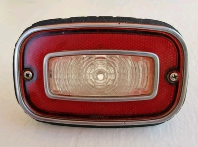 1971 1972 年 1973 年雪佛兰 Vega 反向备份尾灯具 原始设备制造商 A — 第 1/4 张图片