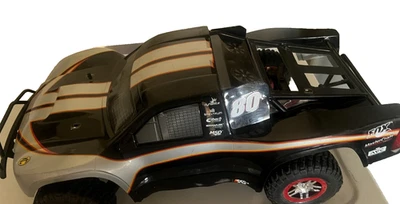 4x4 Traxxas slash - Image 1 of 4