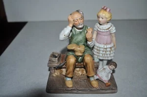 Estatuilla vintage 1979 de Norman Rockwell ""The Cobbler"" hecha en Japón - Imagen 1 de 7