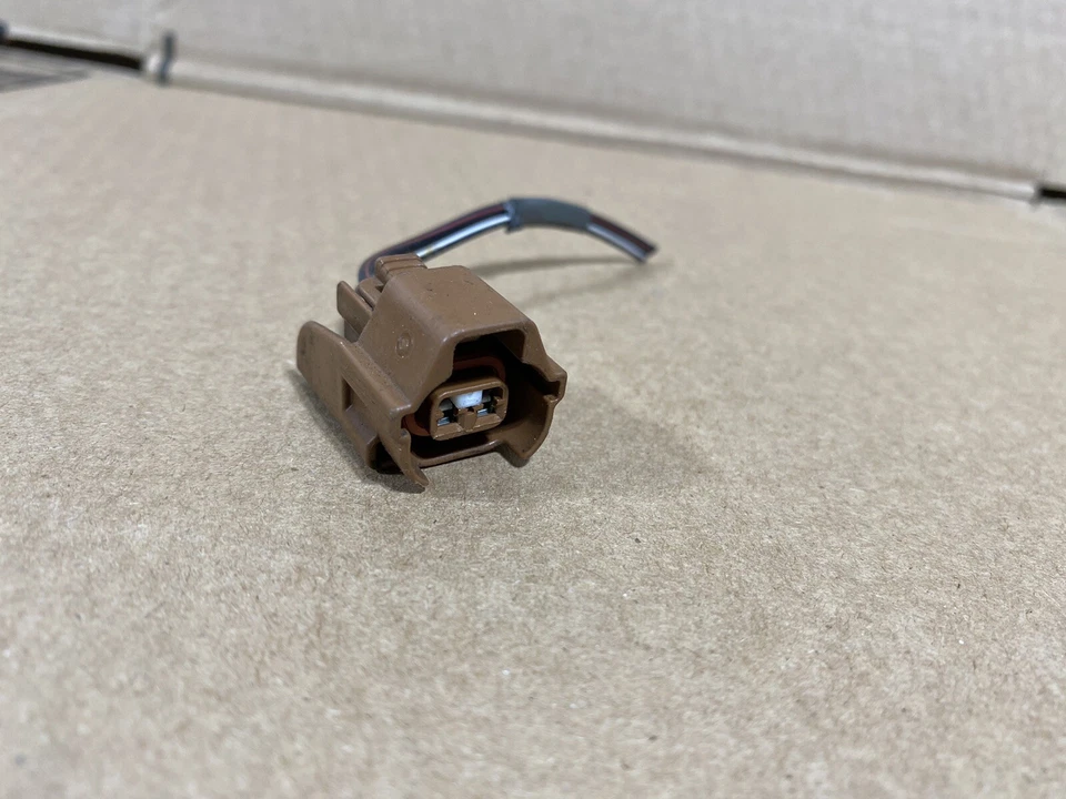 Оригинальный разъем топливной форсунки Lexus IS300 GS300 SC300 GS430 LS430 SC430 Supra NA - Изображение 1 из 2