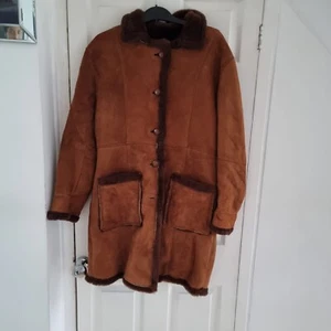 Sheepskin Crofters coat with detachable hood - Picture 1 of 5