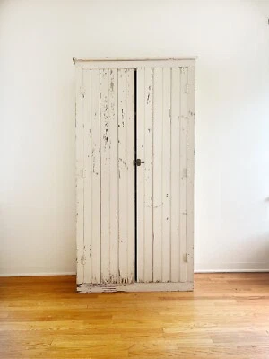 Антикварный американский кухонный шкаф в примитивистском стиле - Изображение 1 из 4