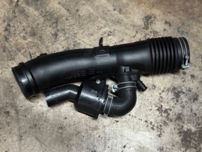 USED 2014-21 LEXUS IS350 IS250 AIR CLEANER HOSE DUCT INTAKE TUBE 1789831010 OEM - Image 1 of 4