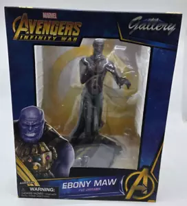 Diamond Select Gallery Avengers: Infinity War Ebony Maw PVC Diorama - Picture 1 of 10