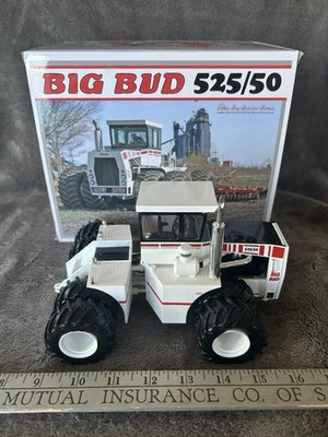 1/32 Big Bud 525/50 Montana Monster Tractor Top Shelf Replicas Duals - Image 1 of 4