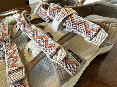 Sandalias deportivas Keen Astoria West para mujer 6,5 nativas con correa ajustable punta abierta Foto 1 de 4