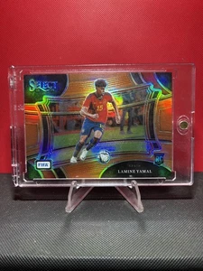 2023 Select FIFA Lamine Yamal RC Orange Prizm Rookie /49 Field Level 210 - Bild 1 von 2