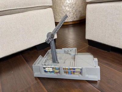 Vintage STAR WARS Jabba Dungeon Playset Base & Crane 1983 Sears Exclusivo CINZA - Imagem 1 de 4