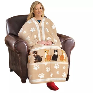 Realistic Cat Cuddle Wrap Blanket Approx  60x67"  Tan Cats Paws New In Packaging - Picture 1 of 5