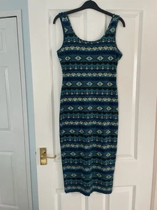 Ladies Knee length Bodycon Dress from New Look. Size 12 - Picture 1 of 3