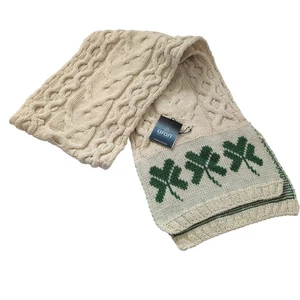 Sciarpa Aran Woollen Mills Ireland panna trifoglio maglia trifoglio verde fortunato nuova con etichette - Foto 1 di 7