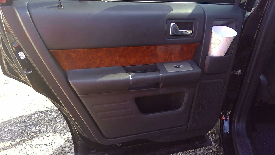 Panel de puerta trasera Ford Flex 2009-2012 lado del conductor izquierdo con grano de madera OEM Foto 1 de 1