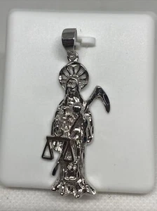 Sterling Silver Grim Reaper Pendant Dije de la Santa Muerte en PLATA - Picture 1 of 2